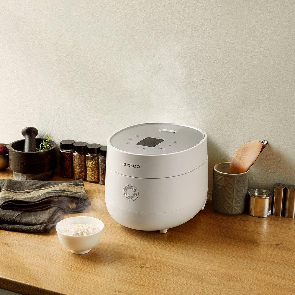 Cuckoo 6-person mini egg rice cooker CR-0675FW