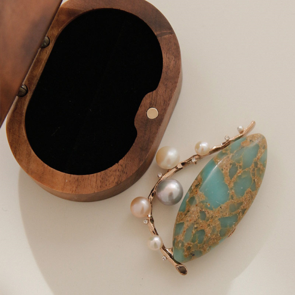 Jay Loren Bivedi Turquoise Freshwater Pearl Magnetic Stone Brooch Bb0428