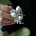 JayLoren Bivalve Pearl Earring Brooch Bb0483