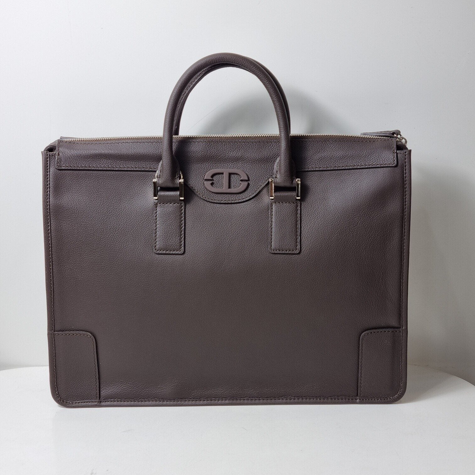 Tandy B5604305 premium leather briefcase for men compatible crossbody business tote