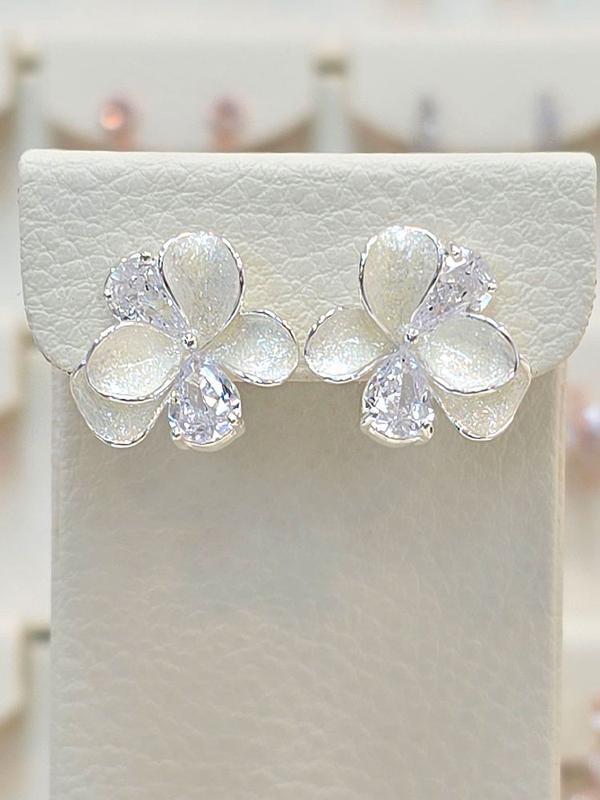 Bolare Savezone03 Milky Bloom Silver Stud Earrings YASSS1926Y (49069623)