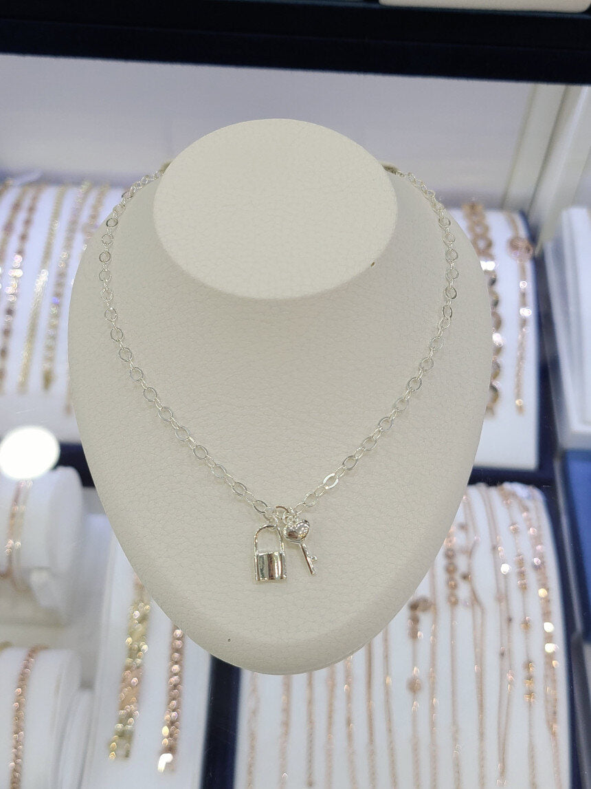 Pichichi纯银/925 sterling silver lock heart key pendant necklace 12SSHSA-1189