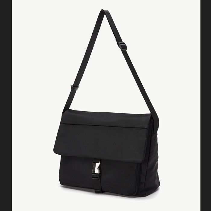 STCO DP01 Cross Messenger Bag Black SBAVZ71 (16996303)