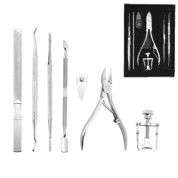 SEVENJS (OFL31761) Stainless Self Nail and Toe Care 7-Piece Set (12123281)