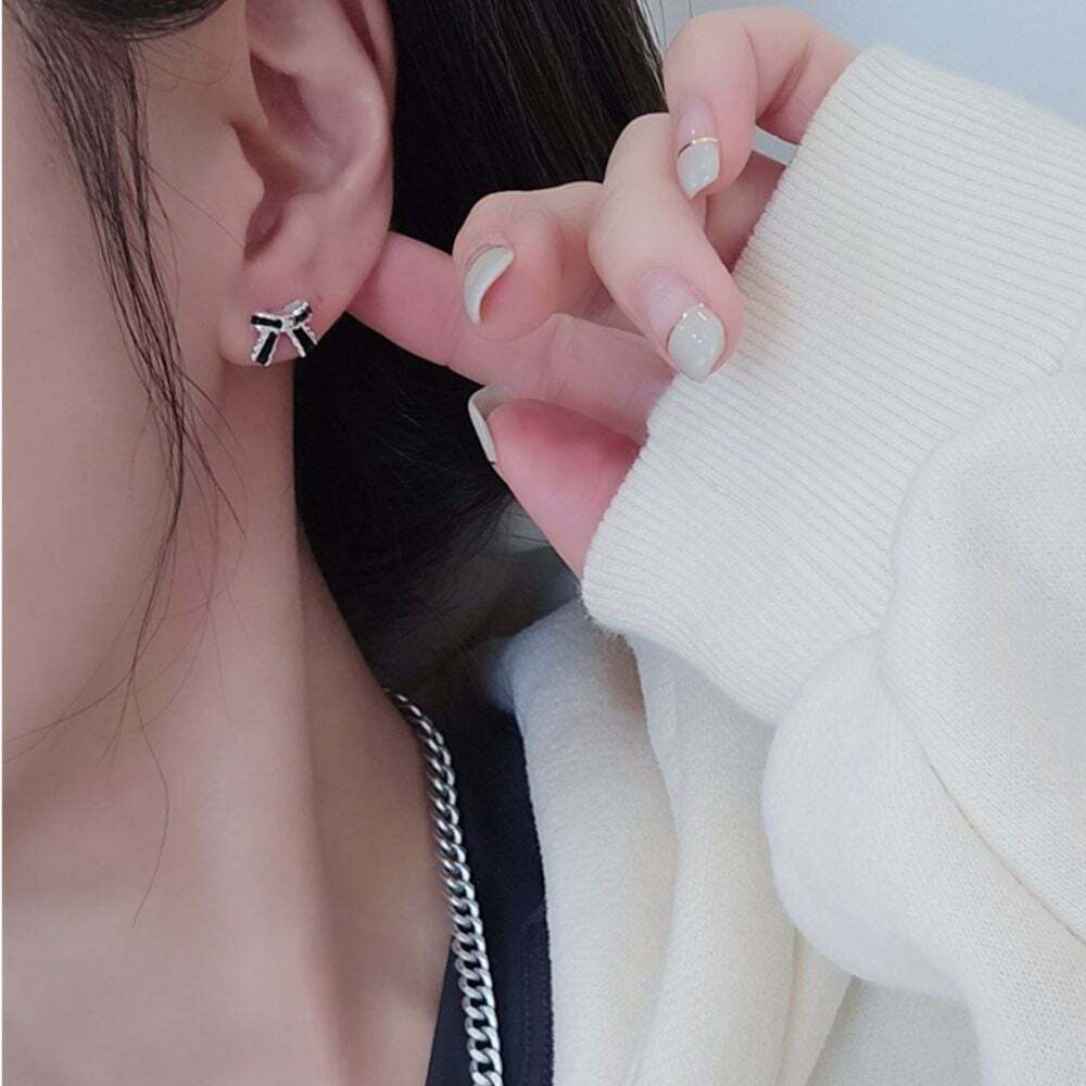 Ownerclan popular item SE117 women simple black ribbon point earrings daily silver 925 [WFMI9Q926032
