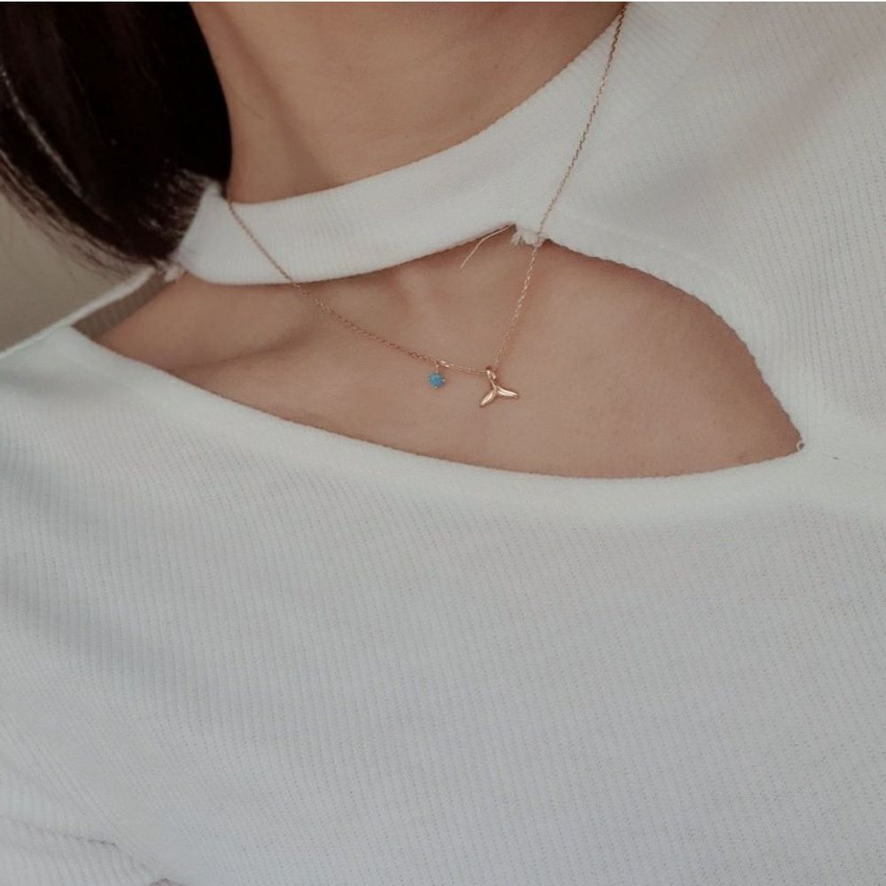 Unique Stone Dolphin Tail Necklace for Women (925 Silver) SN133 [WFMI9U5260327]