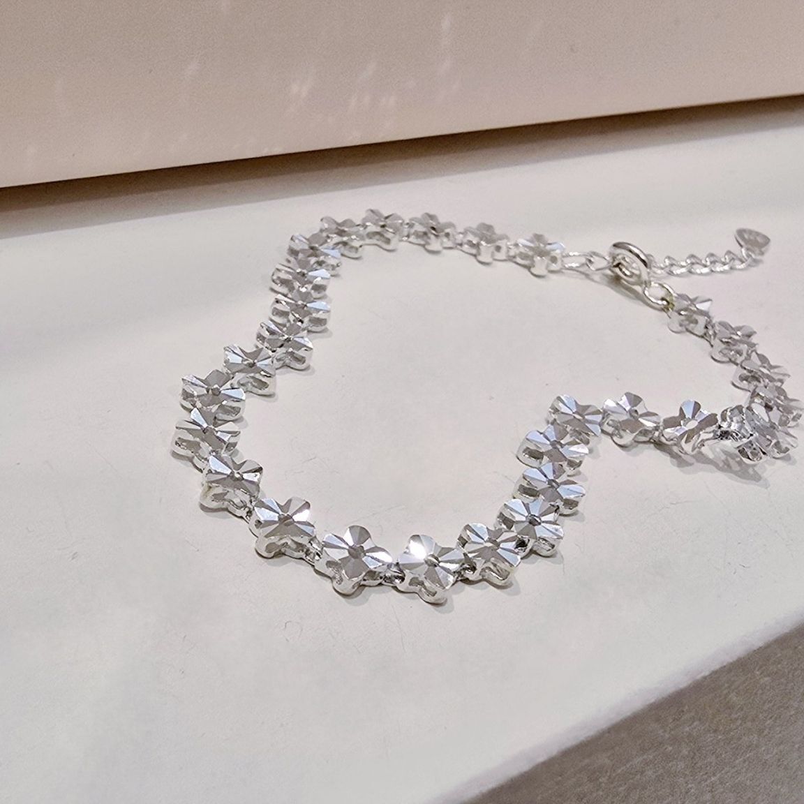 Owner Clan popular product S754 women's cut flower pendant simple silver bracelet unique daily brace