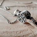 OwnerClan trendy horn necklace SS3013 for women silver925 men and women shareable [WFMI9XN260328]