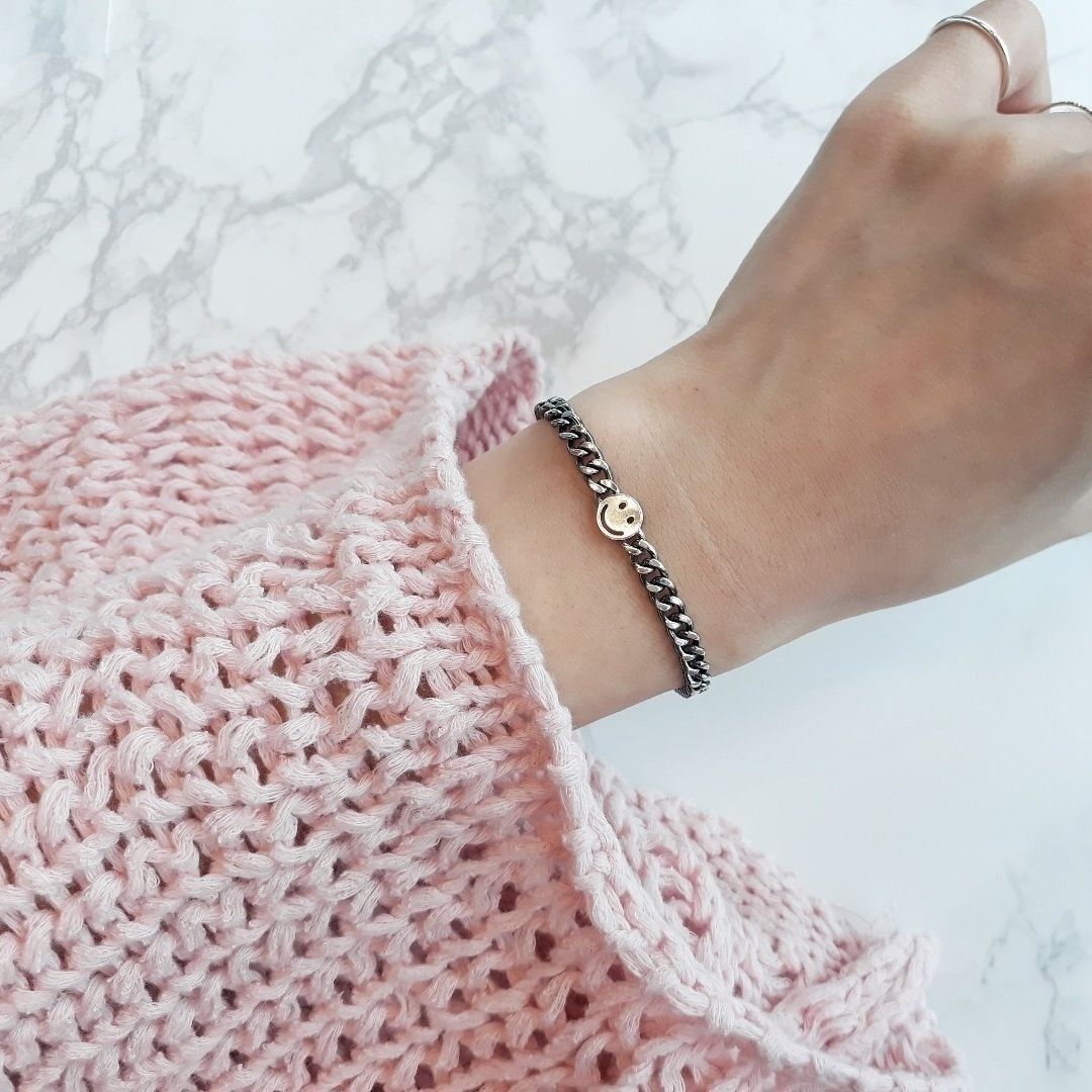 Onclan popular item SS3042 women's smile pendant chain bracelet unique cute daily silver bracelet si