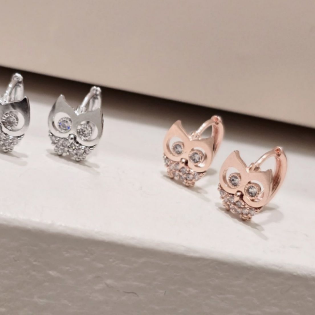 Ownerclan popular product SE180 women's gem owl design sterling silver earings (925 sterling silver)
