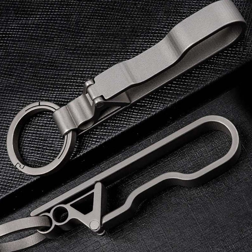 CelebrityHouse keyring QOBAKMUP tactical hiking 12g titanium block-type keyholder