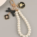 Celebhouses Keying ZGHFBKRN Black Car Classic Pearl Woman