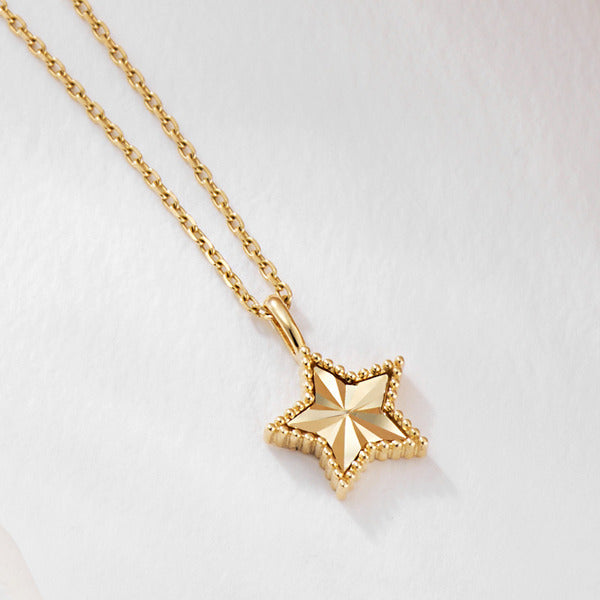AirbnbGold 14K Round Cut Star Pendant JAP41858