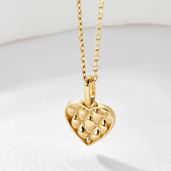 AirbnbGold 14K Embossed Cutting Heart Pendant JAP41870
