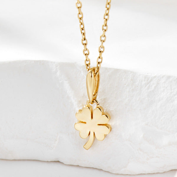 AirbnbGold 14K Lucky Golden Clover Pendant JAP41878