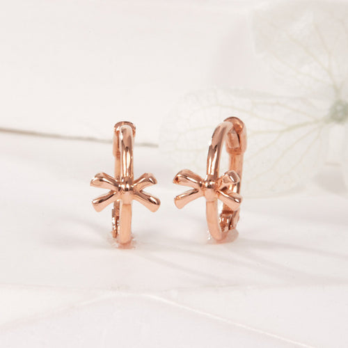 18K Small Ribbon One-Touch Earrings PNE42037