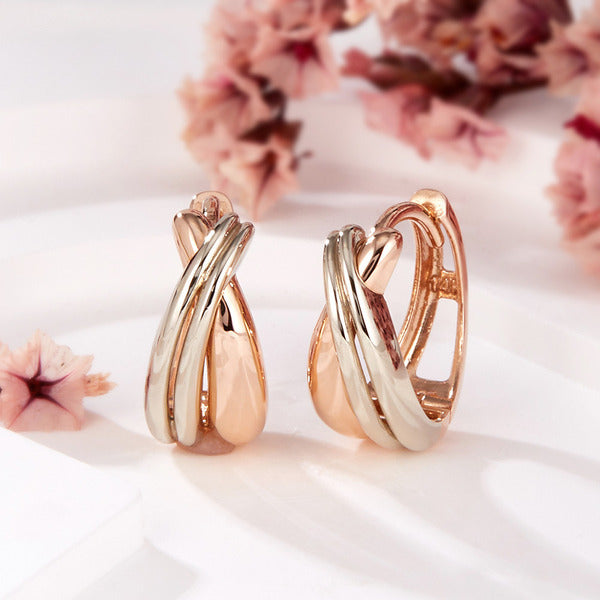 BnBGold 18K Volume Cross Twist Touch Ring Set PNE42314