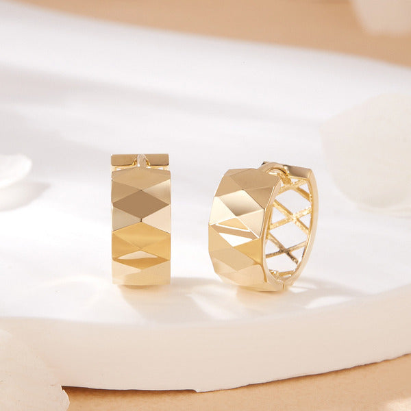 18K Volume Triangle Diamond Cut One-Touch Ring Earings Pair MNE42502
