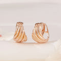 B&B Gold 18K Volume Diagonal Wave Cutting One Touch Earrings Pair PNE42608