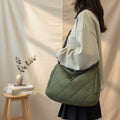 winter scarf crossback voluminous shoulder bag636661