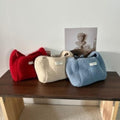 Soft Women's Knit Shoulder Bag 636661