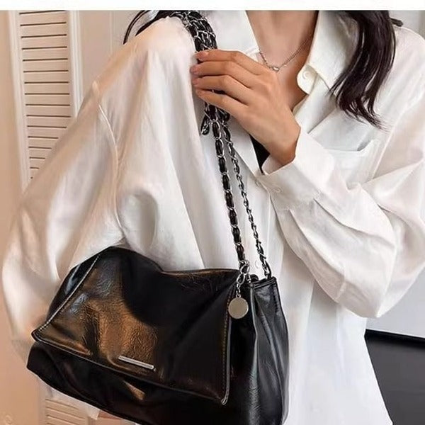Beemore Women's 412YGH30 Crossbody Bag Simple Chain Modern Leather Black