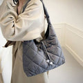 SK Storea Guita Luxury Handbag Elegant and Stylish Shoulder Bag Daily Knit Pattern 684406
