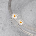 Dizasso Women's Daily Accessory Piercing Daisy Ear Cuff (49321670)