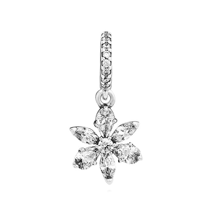 Pandora Sparkling Herbium Cluster Dangle 792382C01