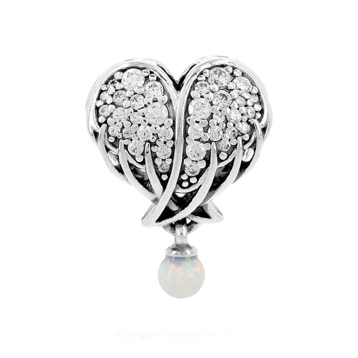 Pandora Sparkling Angel Wings Heart