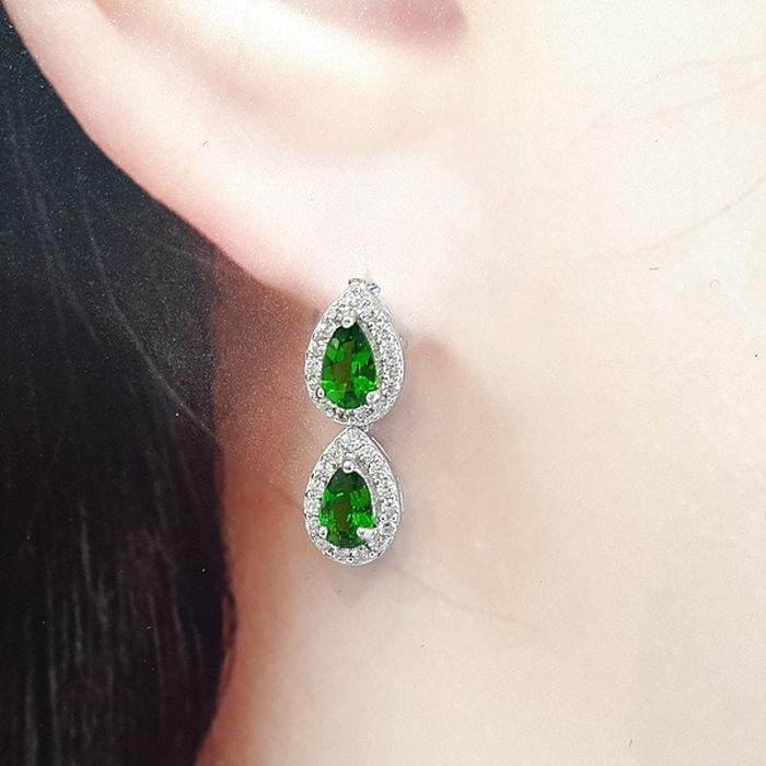 Bluekey A-grade2 along green sapphire raw stone earrings 250210-08 (30629710A)