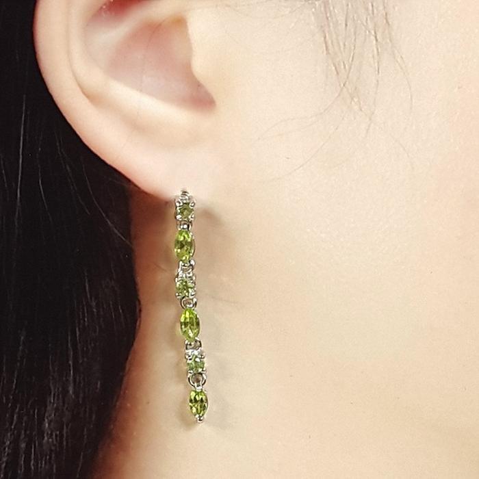 Bluekey AA-grade Long Green Peridot Gem Earrings 250310-05 (32591239A)