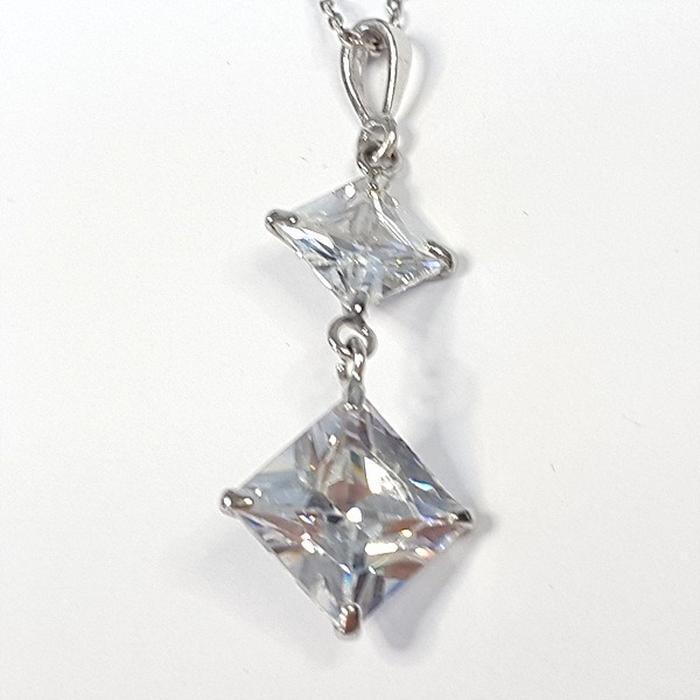 Bluekey A-grade Silver925 Diamond Cut Cubic Pendant Necklace 250401-23 (32921061A)