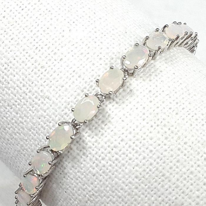 Bluekey AAA Grade Simple Milk Opal Raw Gem Bracelet 250508-13 (35659978A)