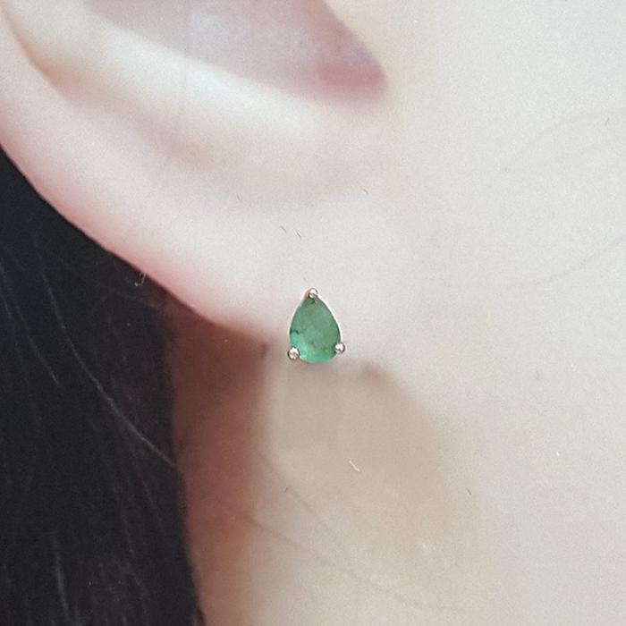 Bluekey AA-grade Mini Emerald Diamond Earrings 250704-20 (38762800A)