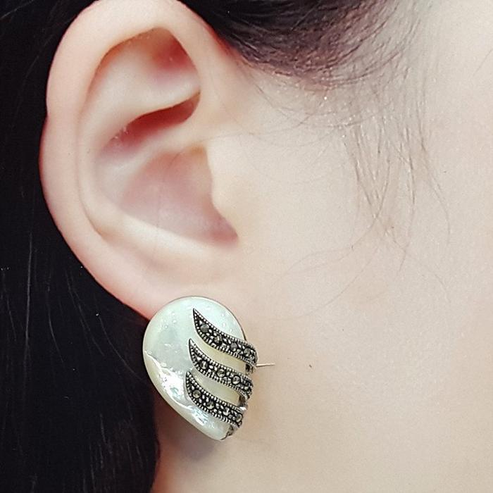 Bluekey A-grade antique clip earrings (39394141A)