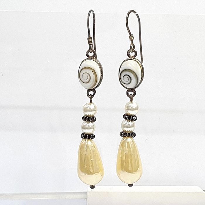 Bluekey A-class antique droplet pearl earrings 250803-08 (39394143A)