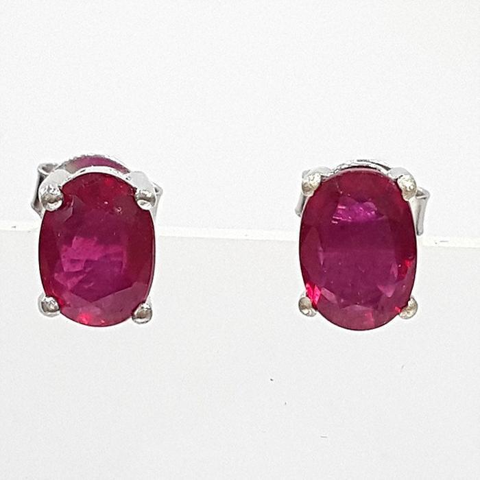 Bluekey AAA Grade Simple Red Ruby Gem Earrings 250803-02 (39394152A)