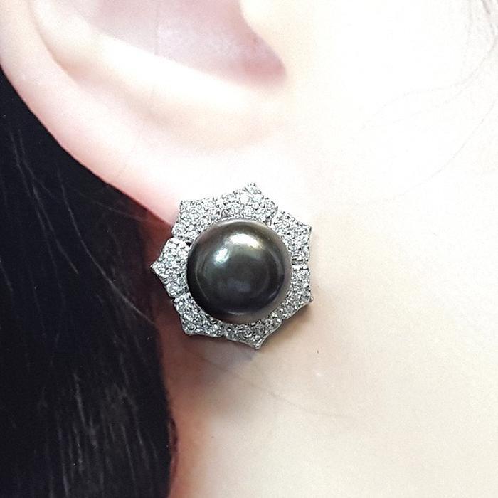 Bluekey AA-grade freshwater black pearl earrings 250905-12 (41219031A)