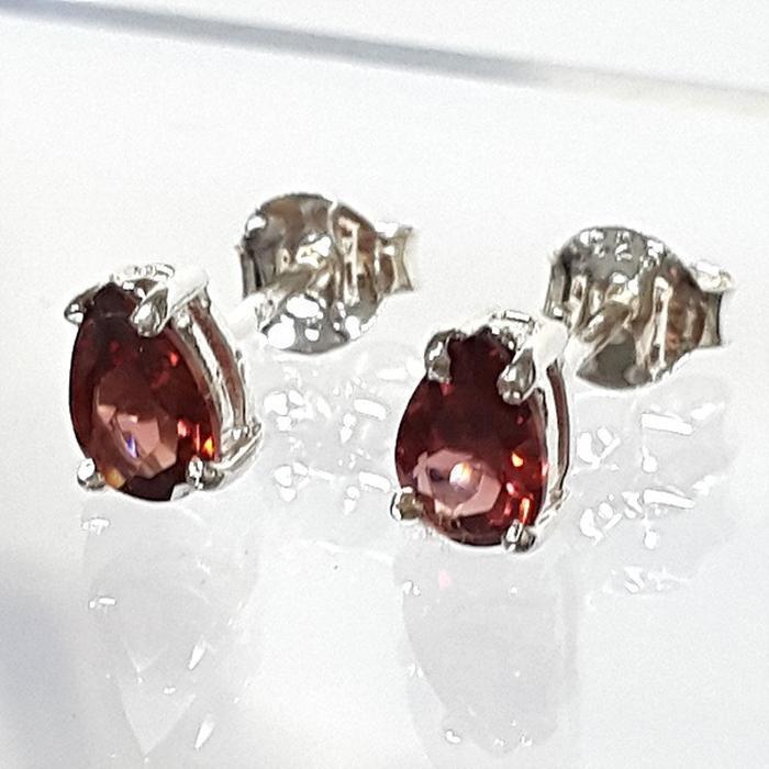 Bluekey AA Grade Mini Blood Garnet Raw Stone Earrings 250904-06 (41219082A)