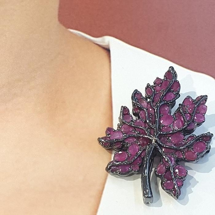 Bluekey Ruby Gem Brooch 221202-03 July Birthstone Maple (9312107A)