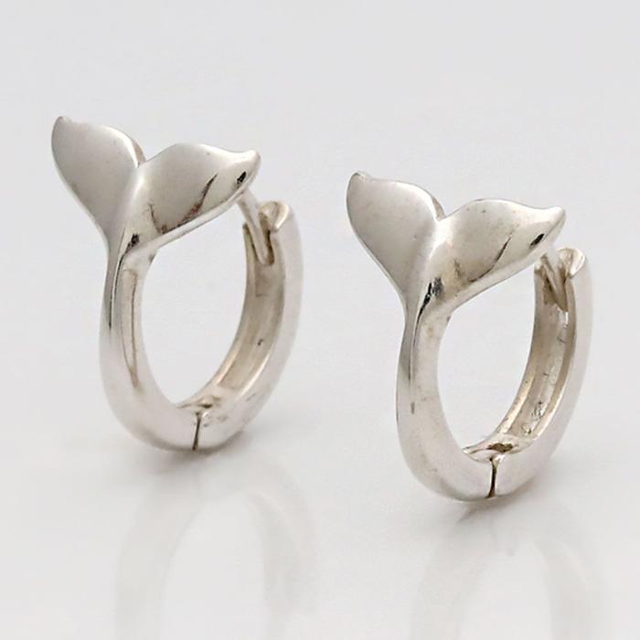 VW Stock Co., Ltd [JHQS8KWO4B] 92.5 Tail Fin Earring Earings (27081728A)