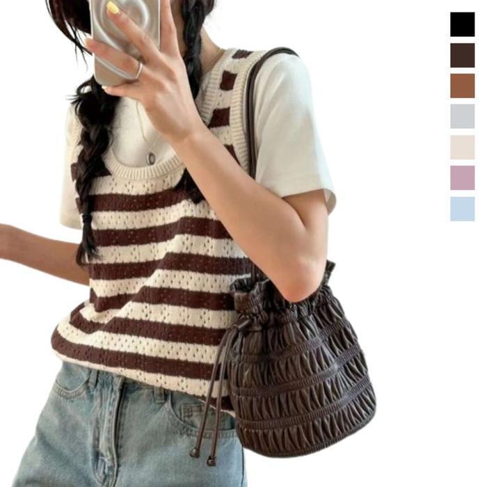 VW Corporation JHP5R67U51IL Style Cooker Bag Casual Crossbody (29678083A)