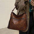VW Stock Co. [JH4R04R051IL] Women's Shoulder Bag Fashion Company Employee Coordination (29900509A)