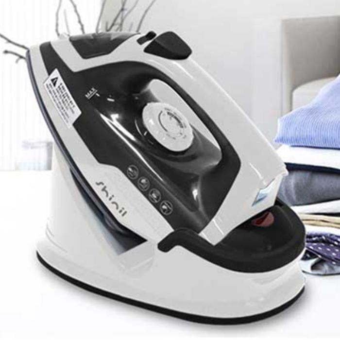 Daegyum Distribution Shinil 20YB Wireless Steam Iron Wet Sprayer Self-Cleaning 5-Temperature Setting
