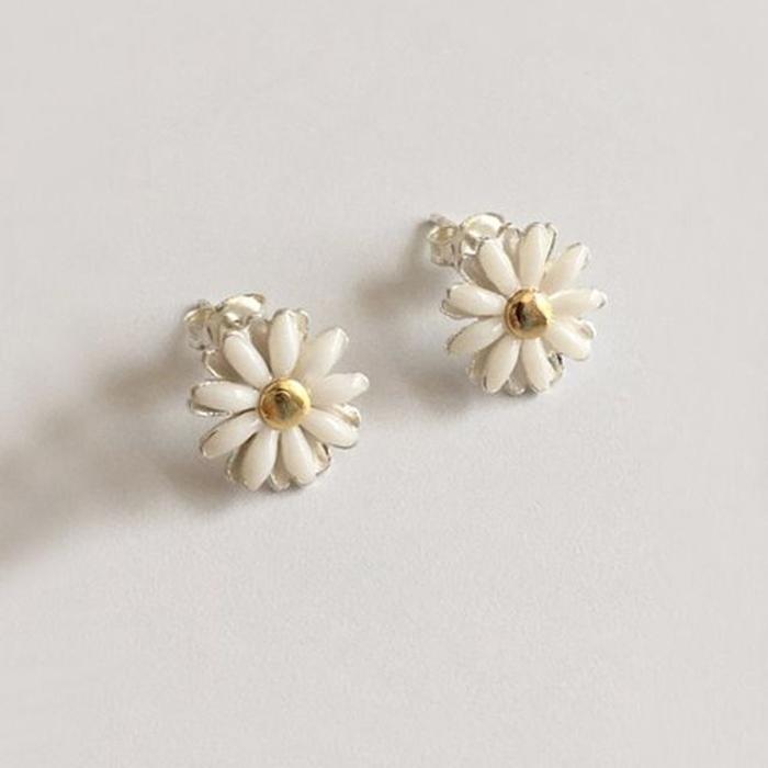 Raily (silver925) white daisy earring (15604295)