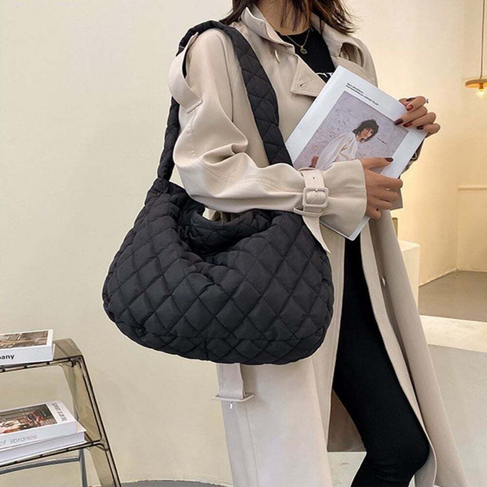 Eco bag canvas bag woman white padding plush shoulder bag black