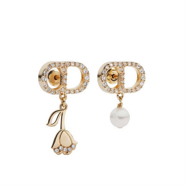 Dior CD Lily Earrings E4677WOMCYD319