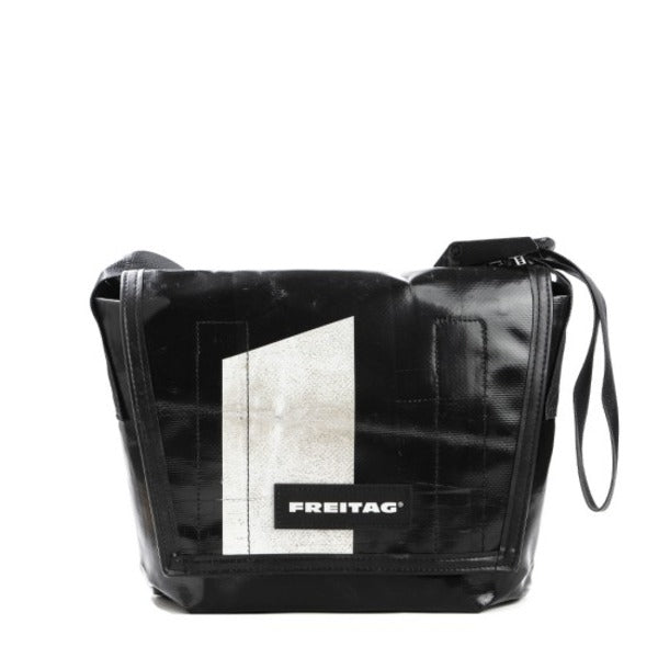 Prytak Crossbody (F11 LASSIE 0713)