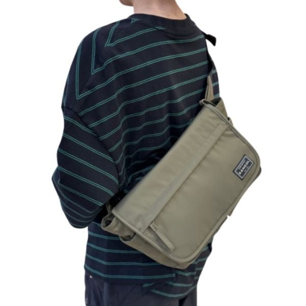Kangol bag Day Retrocore Slingsack 1362 Olive Crossbody